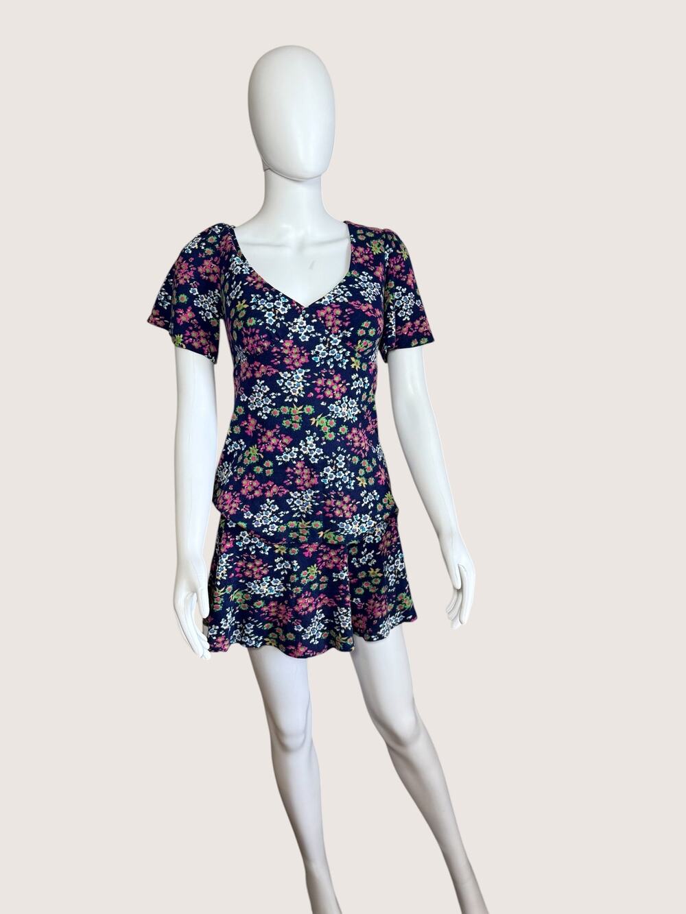 Navy Ditsy Floral V-Neck Ruffle Hem Mini Dress